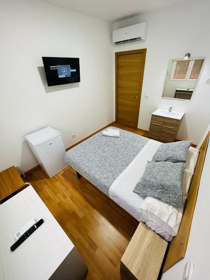 Hospedaje Colonia Vallecas Madryt Zewnętrze zdjęcie